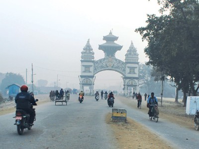 वीरगञ्ज भन्सार कार्यालयले आठ महिनाको अवधिमा ९९ अर्ब बढी राजस्व सङ्कलन